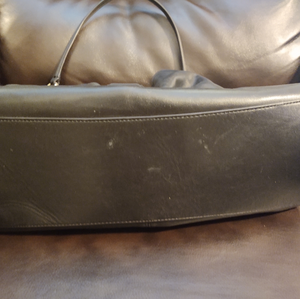 Sold!!COACH Edie 32221 Black Leather Satchel - Picture 8 of 10